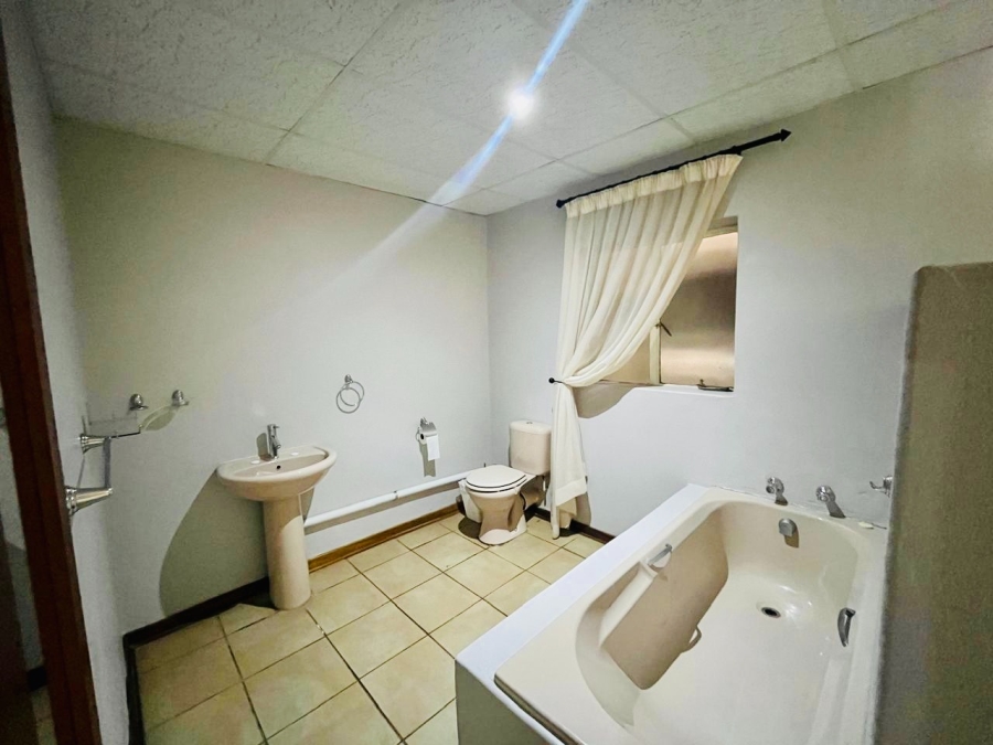 2 Bedroom Property for Sale in Maselspoort Free State